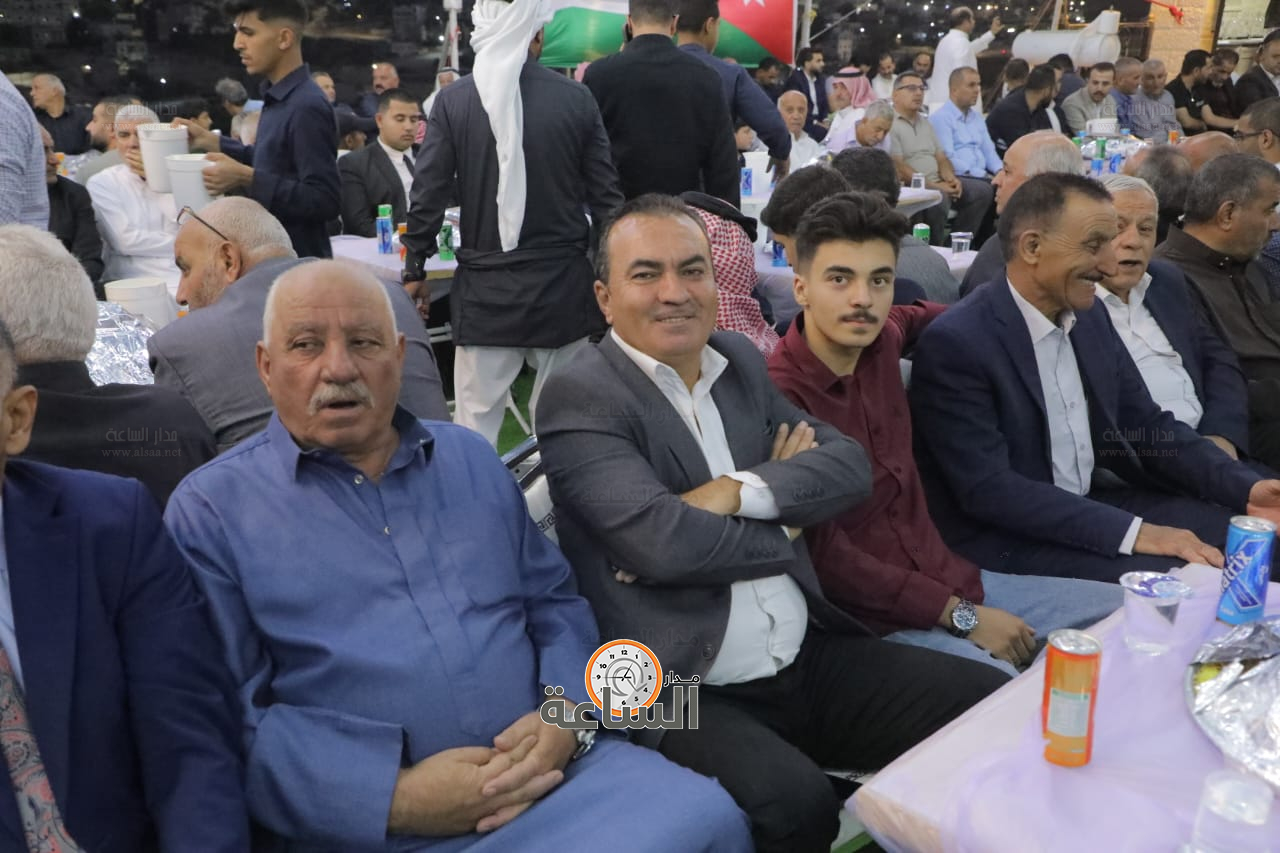 Madar Al-Saa Images 0.23527328368381262