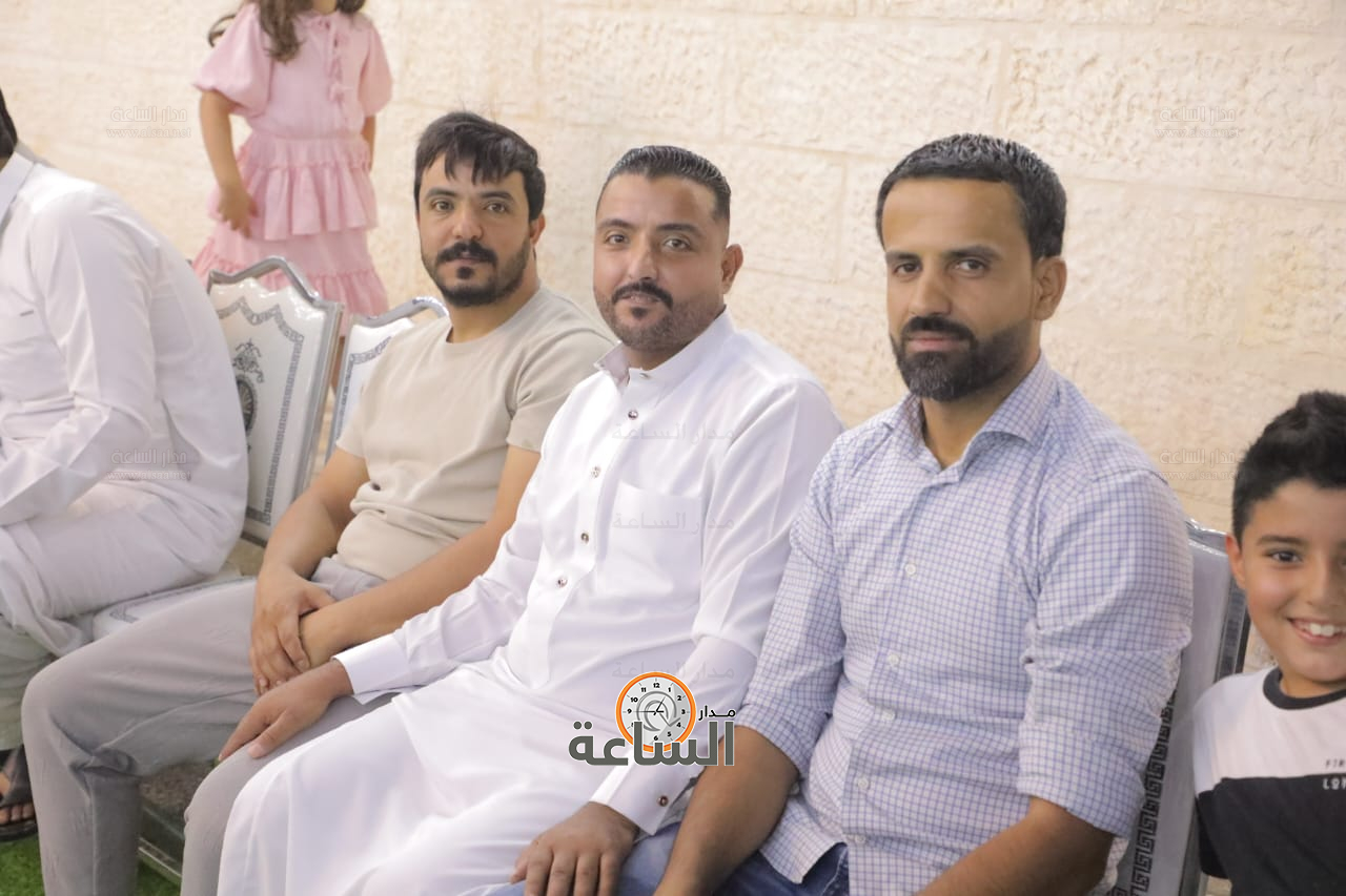 Madar Al-Saa Images 0.45628369224868304