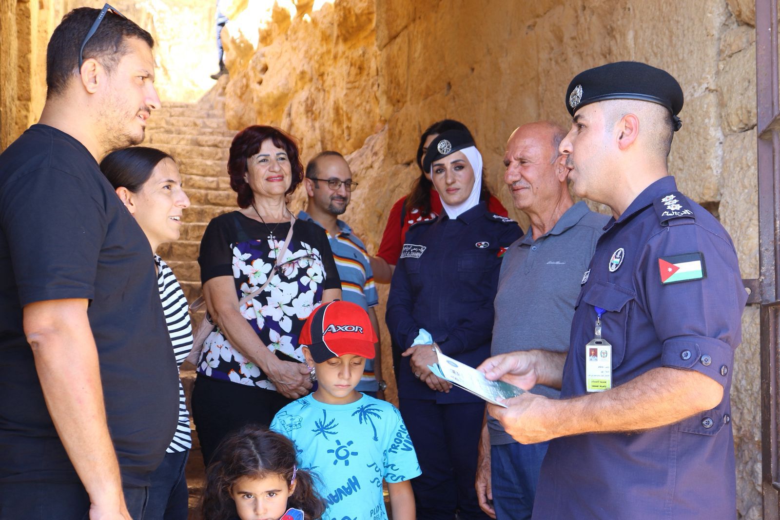 Madar Al-Saa Images 0.6322263900176753