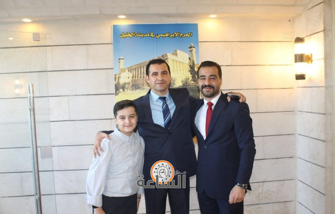 Madar Al-Saa Images 0.325074168875195