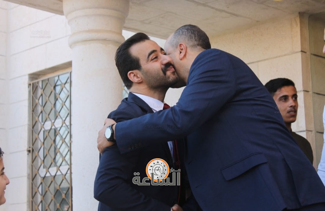 Madar Al-Saa Images 0.4141136889271436