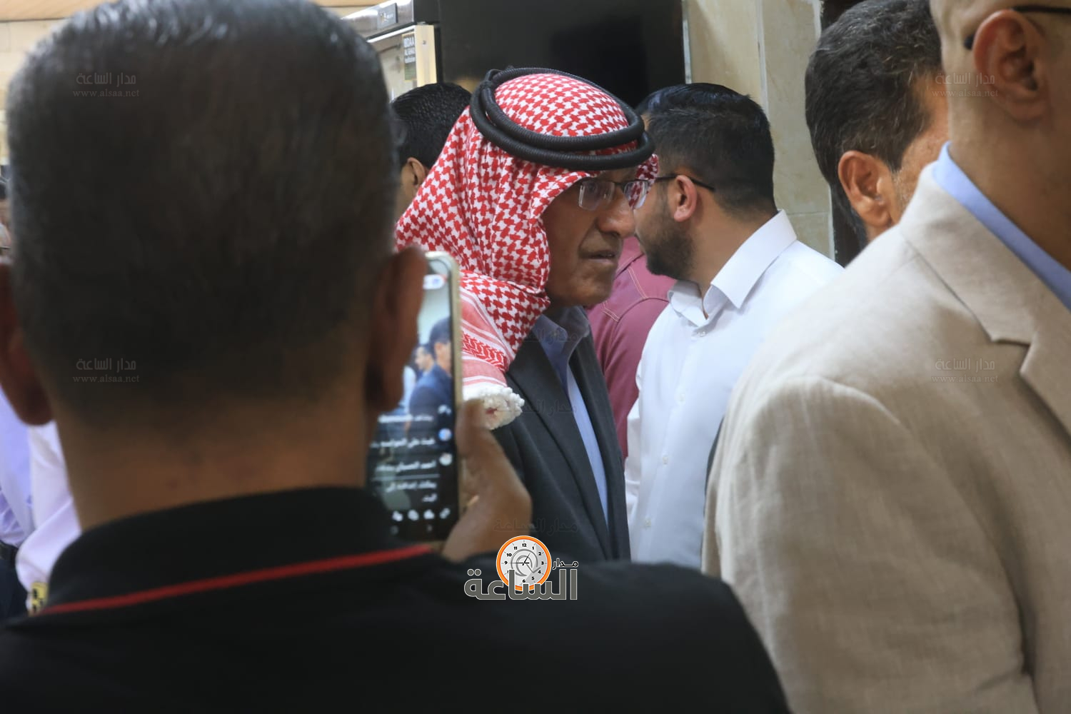 Madar Al-Saa Images 0.12679728063394047