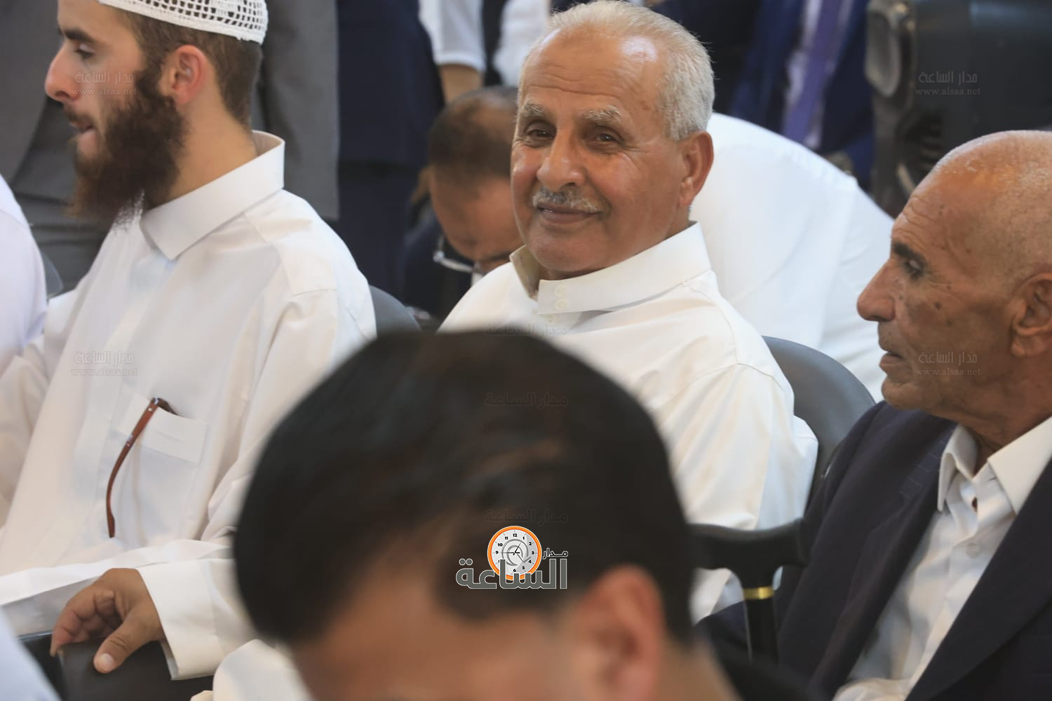 Madar Al-Saa Images 0.12235545535104075