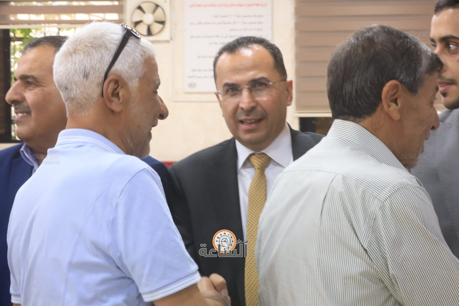 Madar Al-Saa Images 0.972501567516999