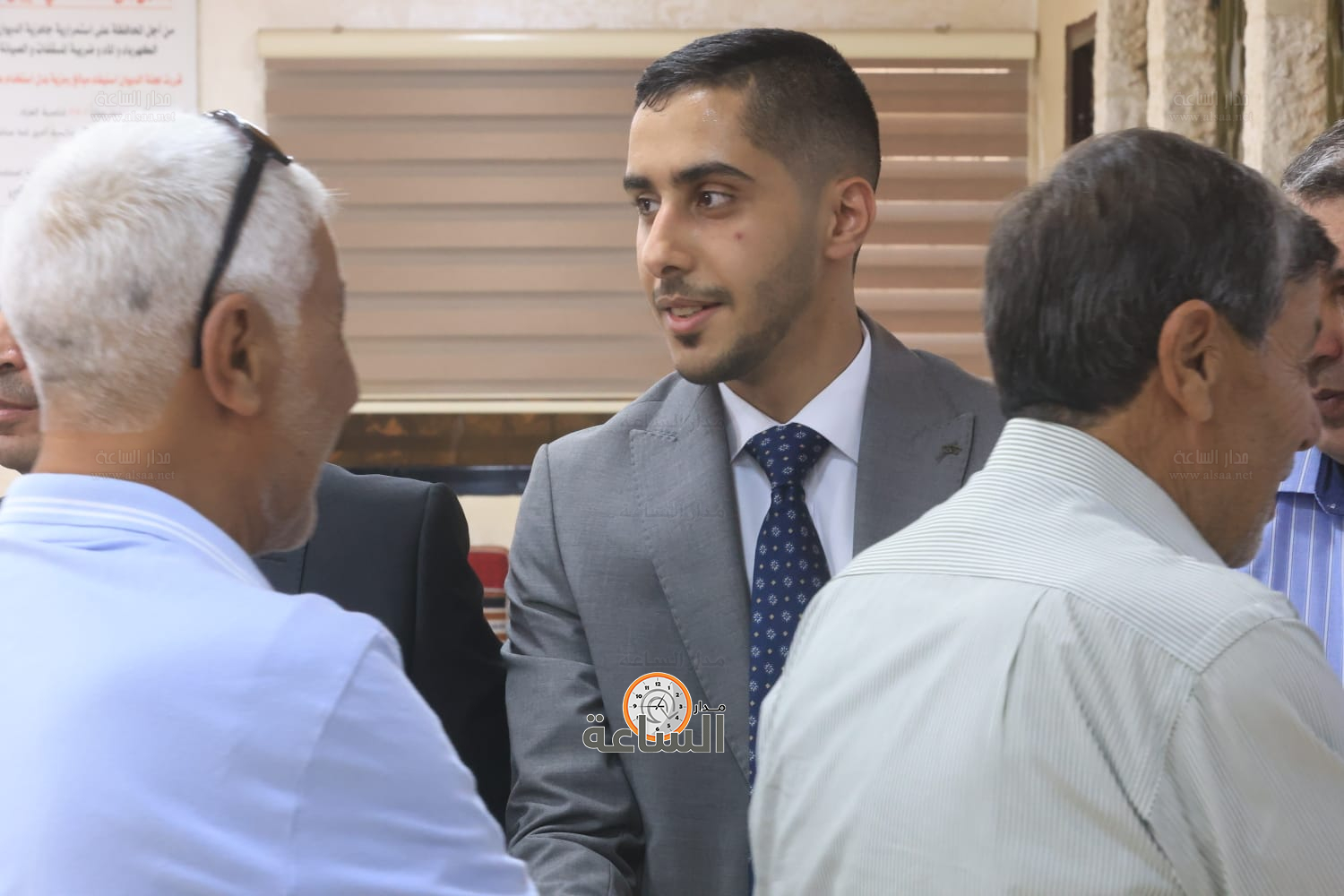 Madar Al-Saa Images 0.2143895309889512