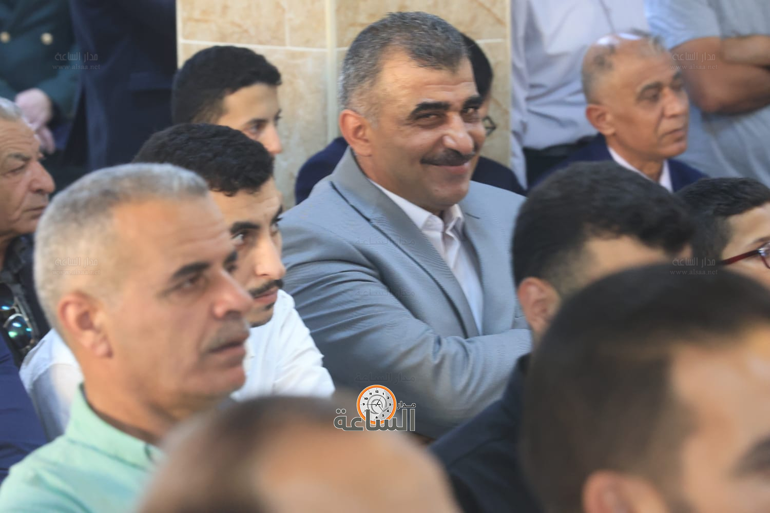 Madar Al-Saa Images 0.6266075337496586