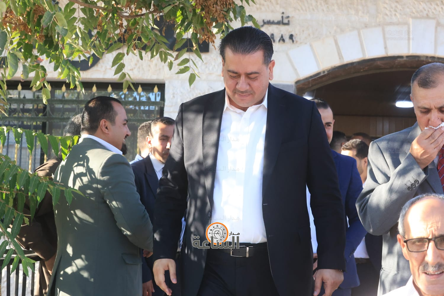 Madar Al-Saa Images 0.5026352372437005