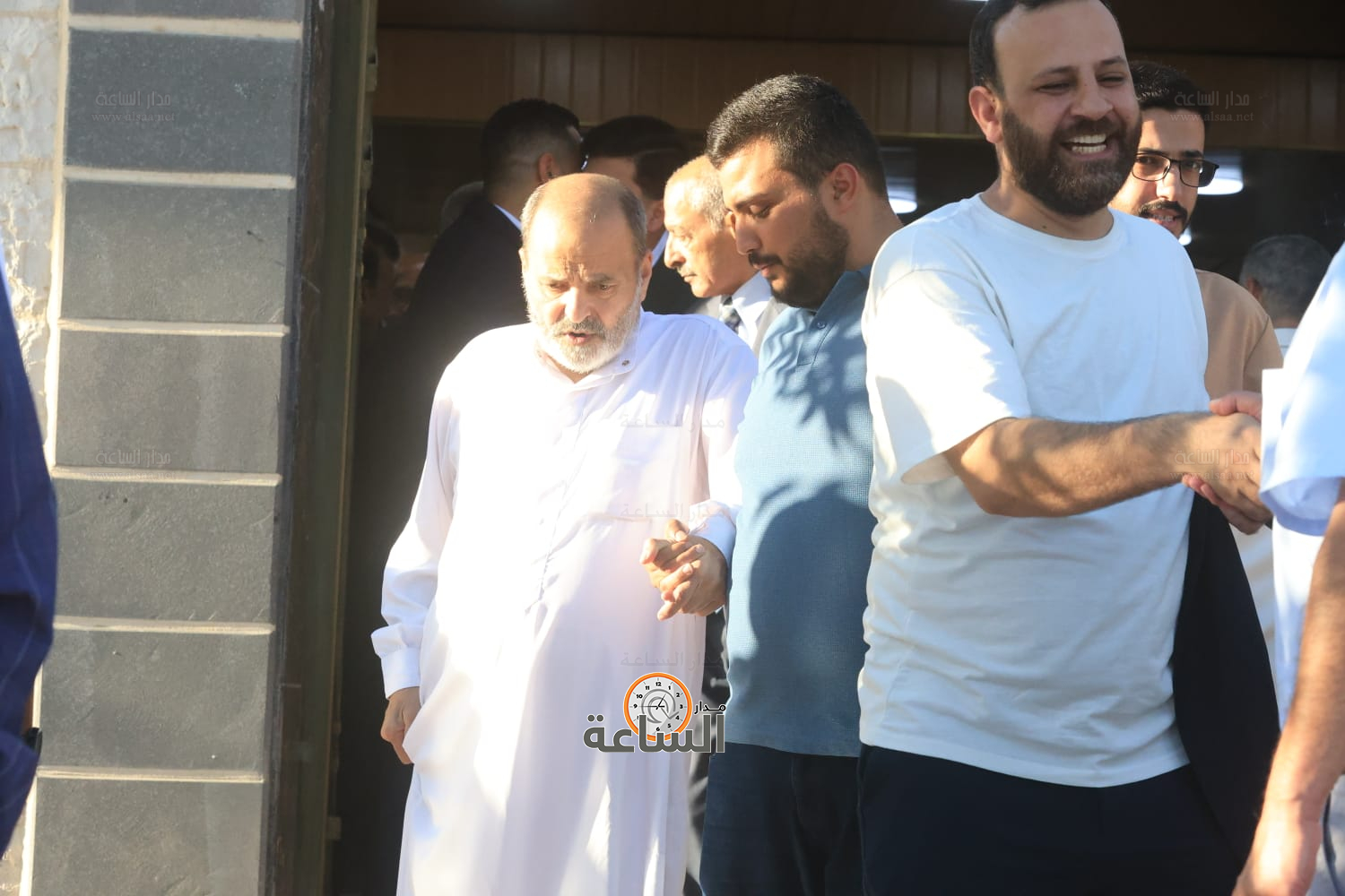 Madar Al-Saa Images 0.6915893111874464