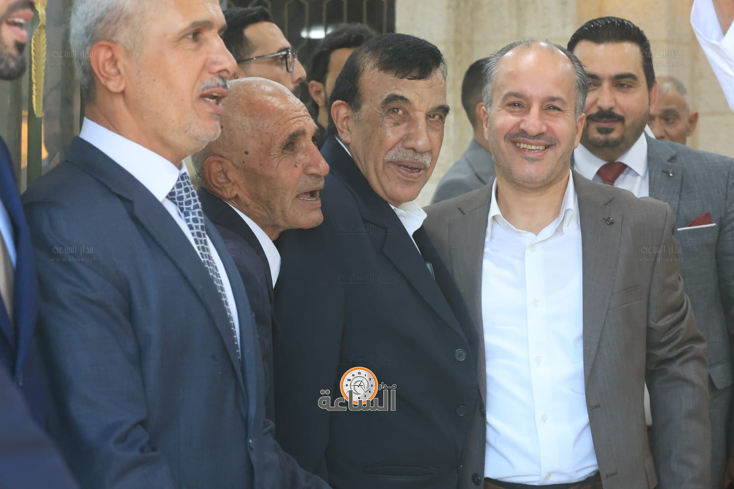 Madar Al-Saa Images 0.3502755088064662