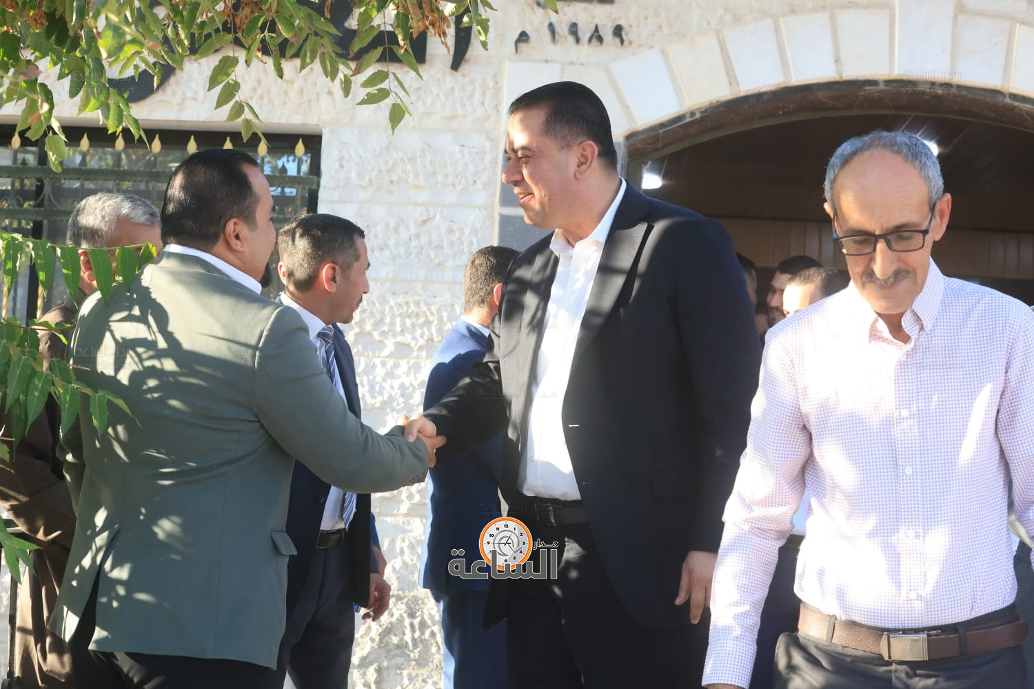 Madar Al-Saa Images 0.04022890937335588