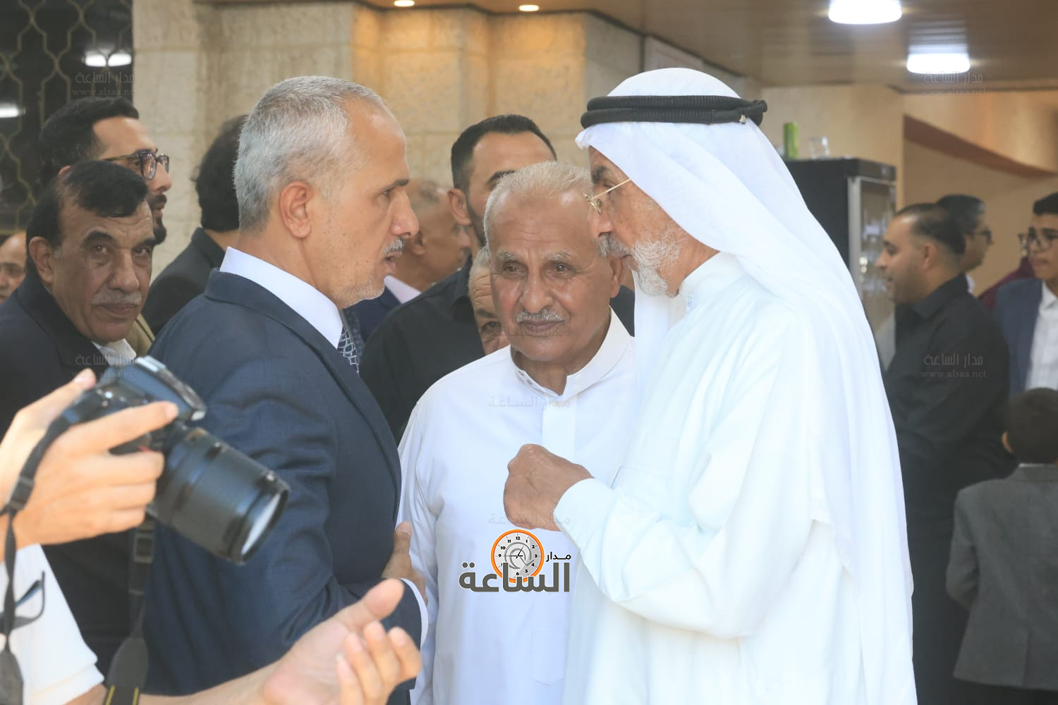 Madar Al-Saa Images 0.4334525756960115