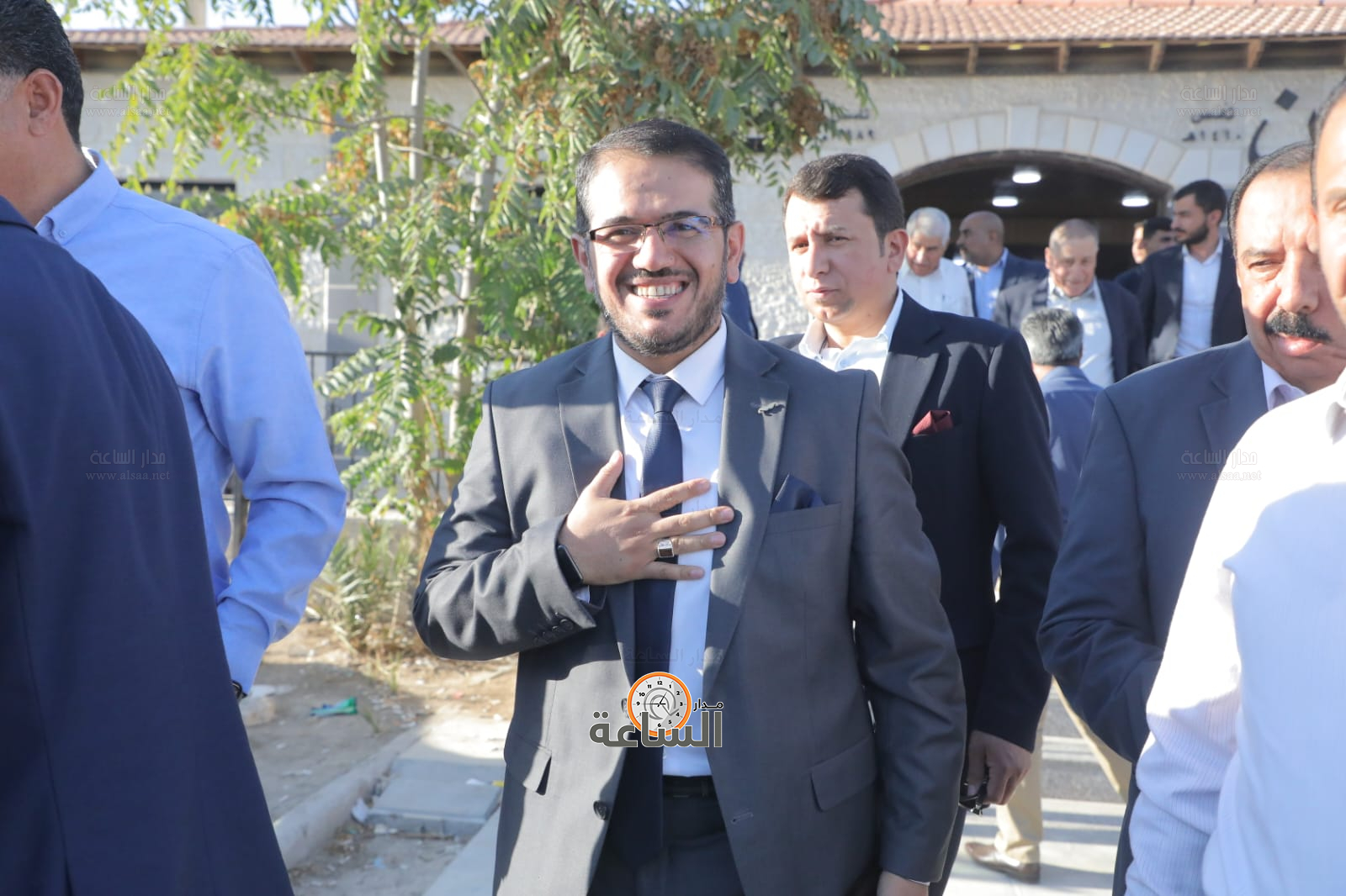 Madar Al-Saa Images 0.4155453551854822