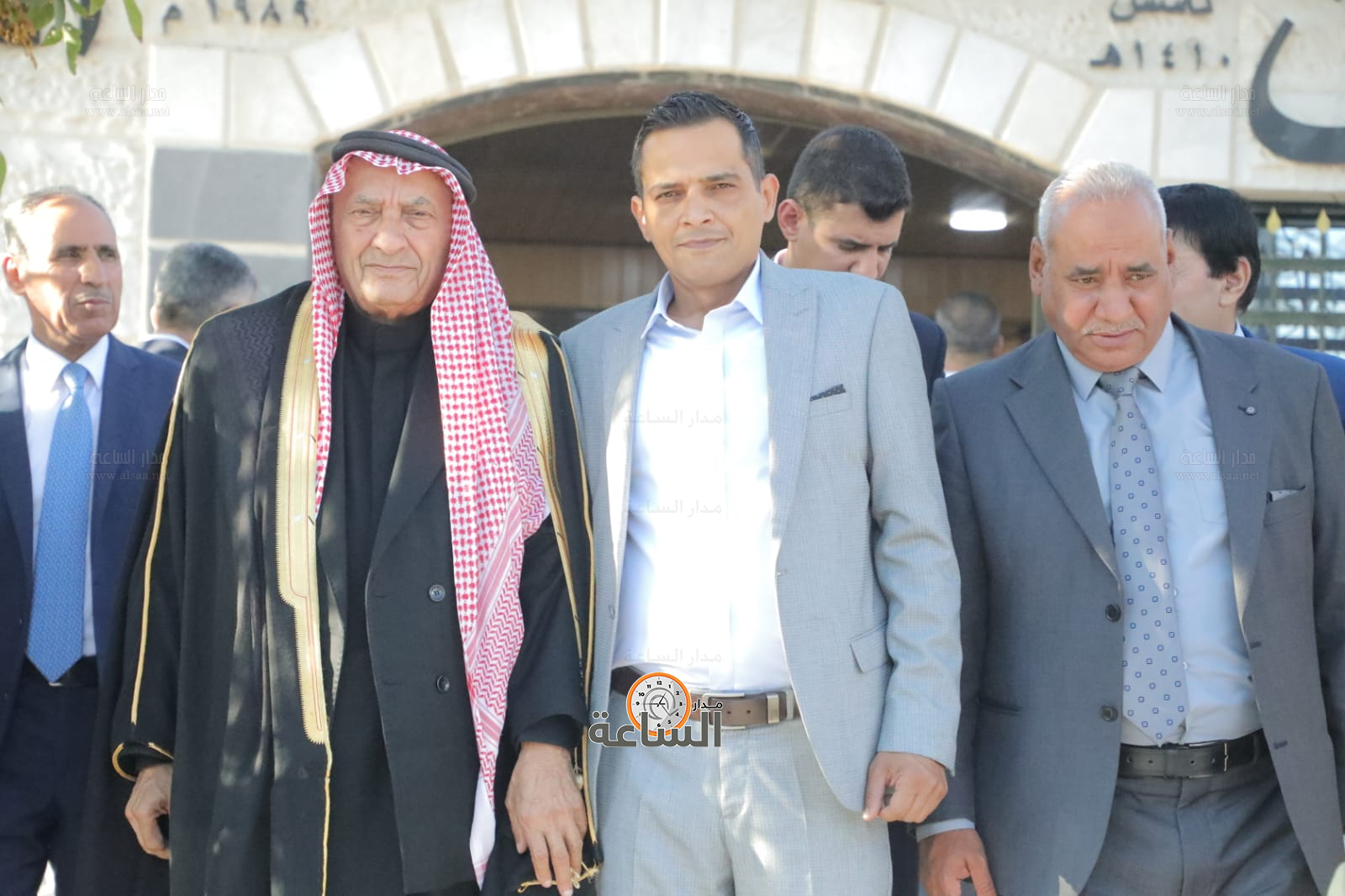 Madar Al-Saa Images 0.5446906083477444