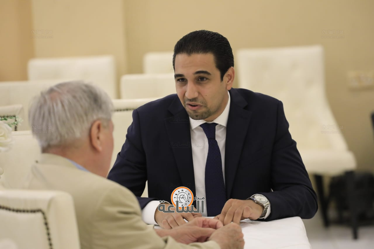 Madar Al-Saa Images 0.8838011589186543