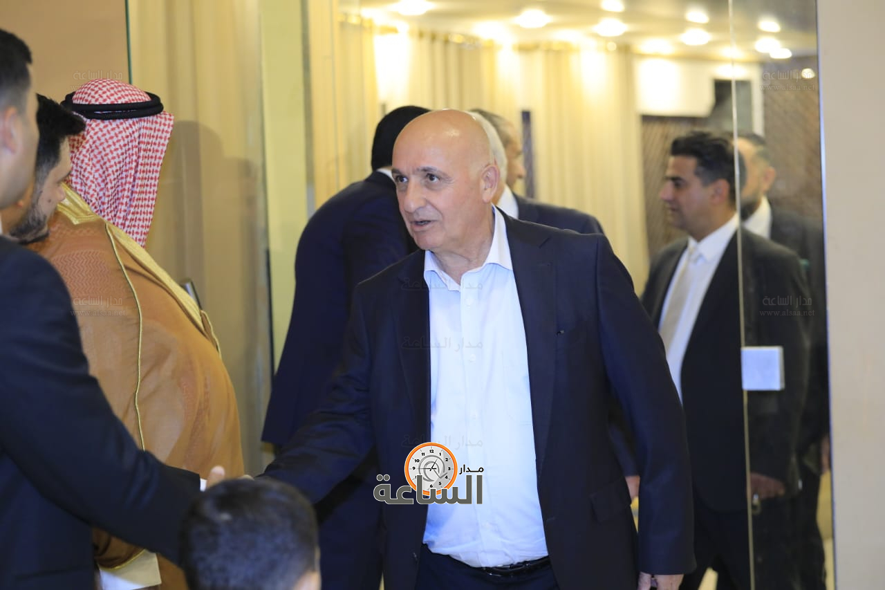 Madar Al-Saa Images 0.6345062857772947