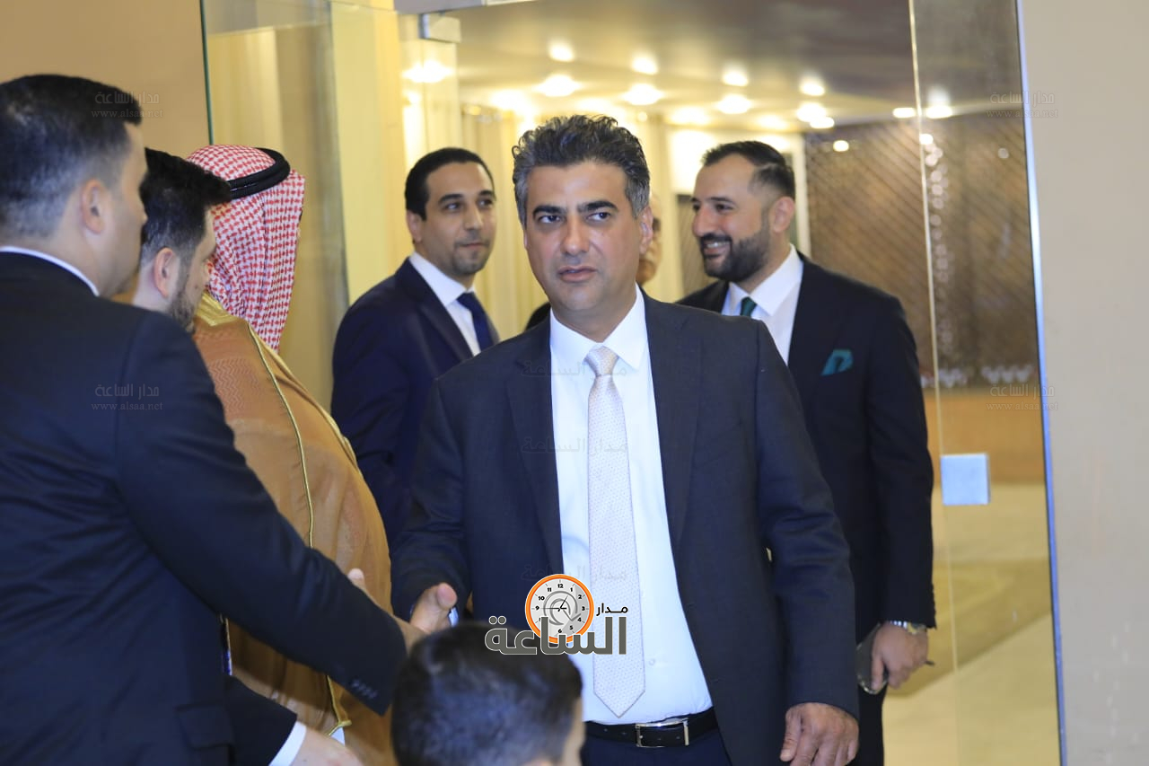 Madar Al-Saa Images 0.46807446956514775