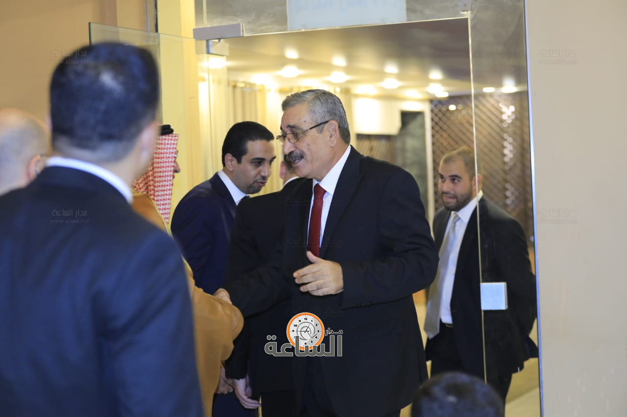 Madar Al-Saa Images 0.8788231182584593