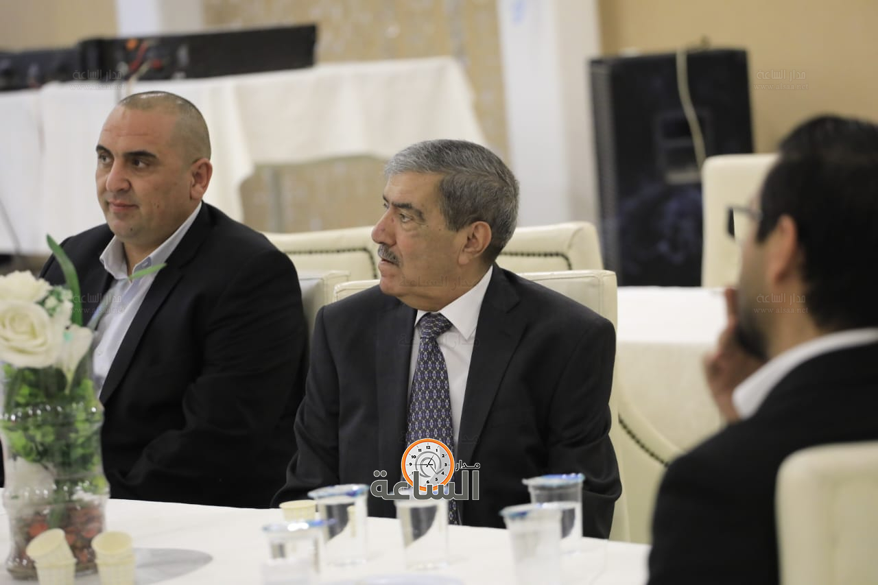 Madar Al-Saa Images 0.9849688291594392