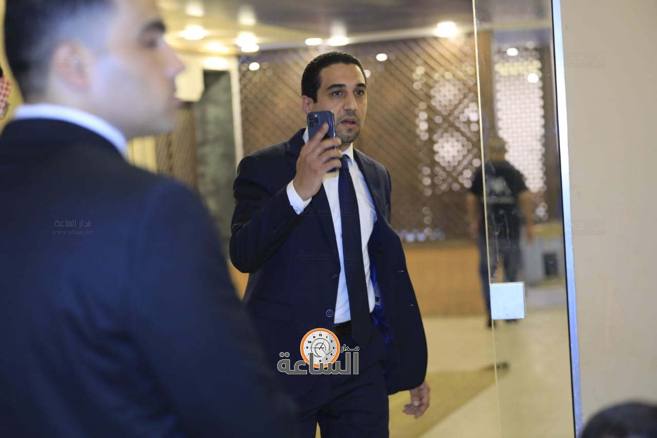 Madar Al-Saa Images 0.4154587919221706