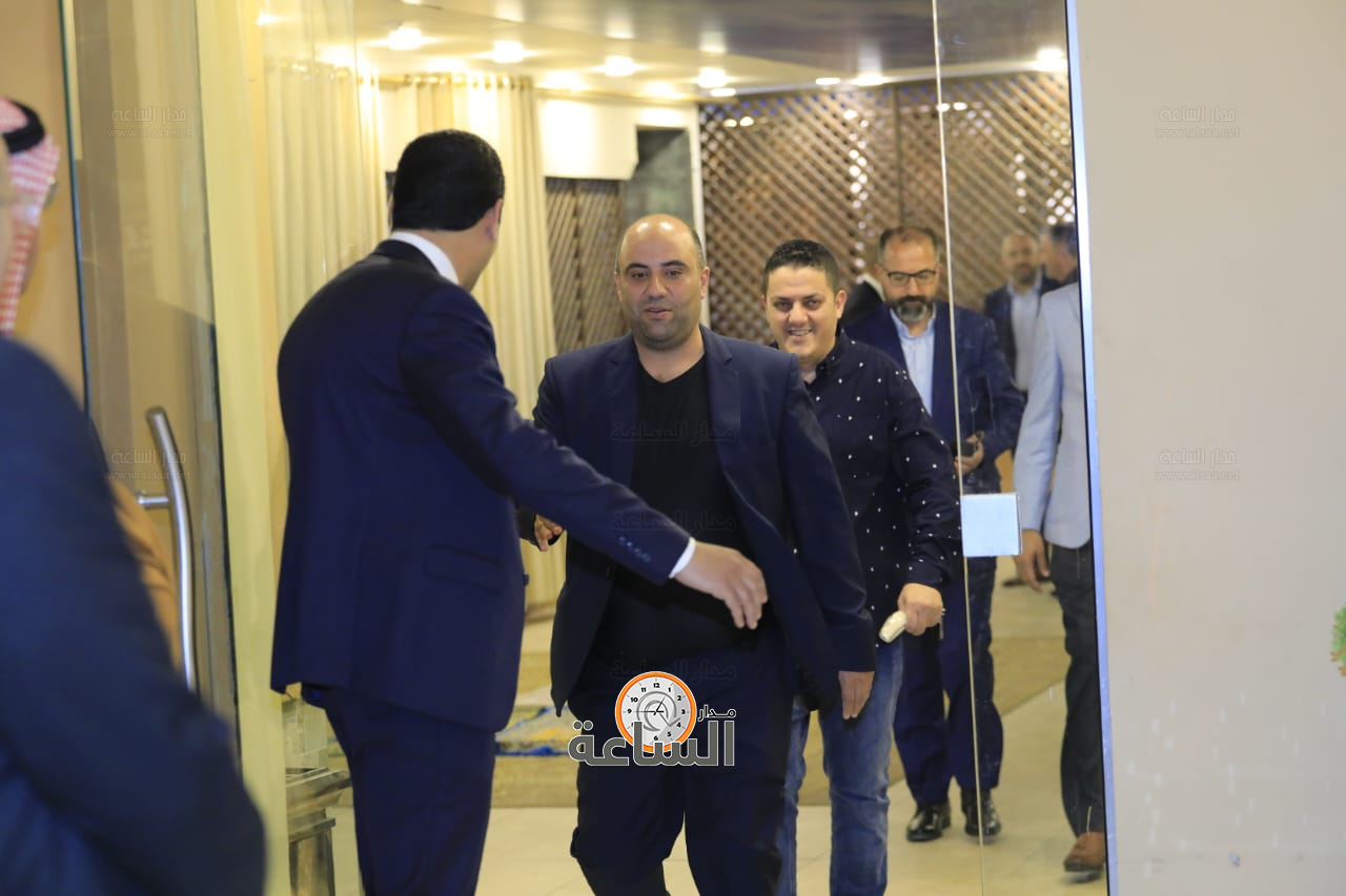 Madar Al-Saa Images 0.026250803759134467