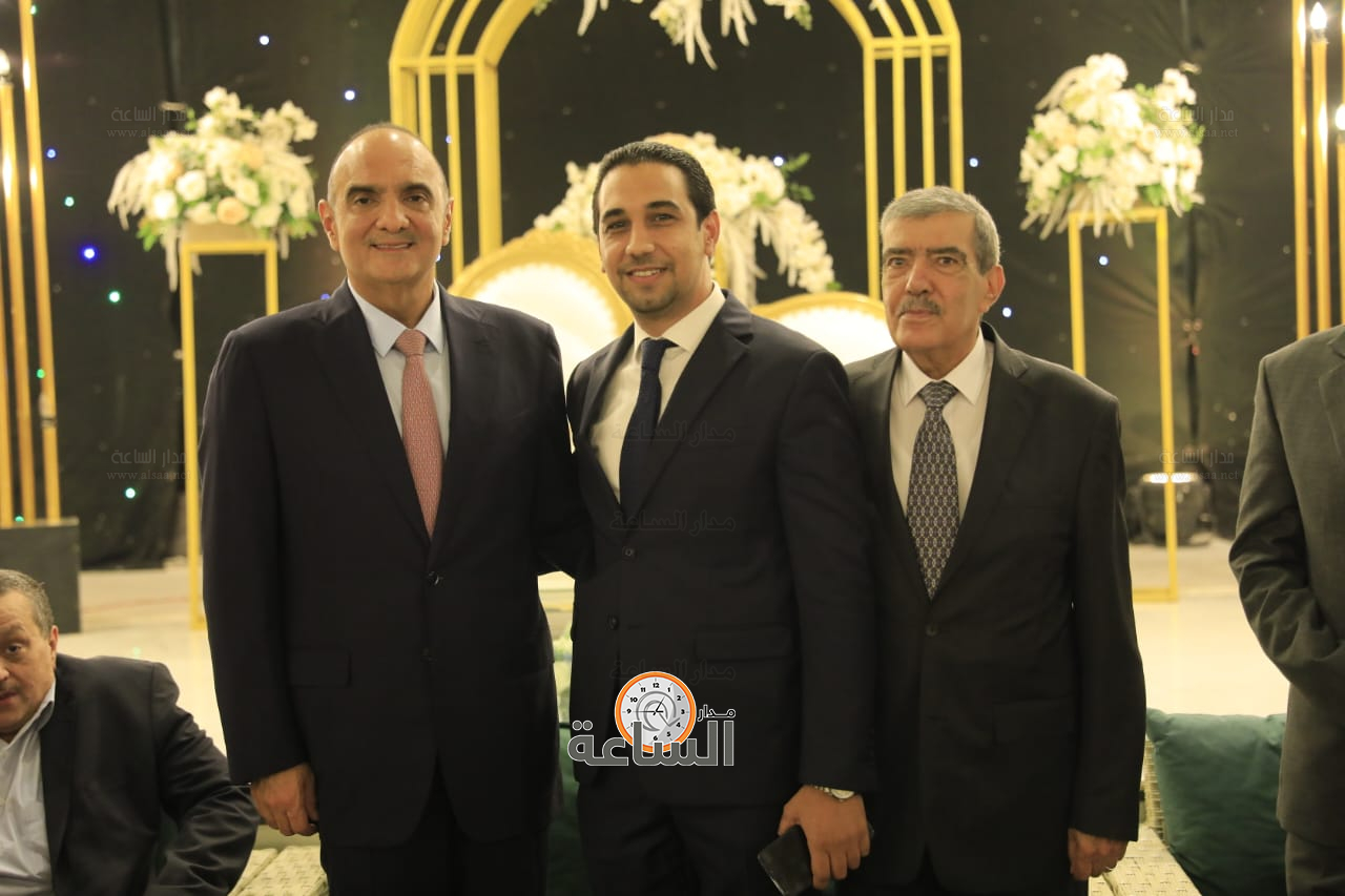 Madar Al-Saa Images 0.32154314805788564