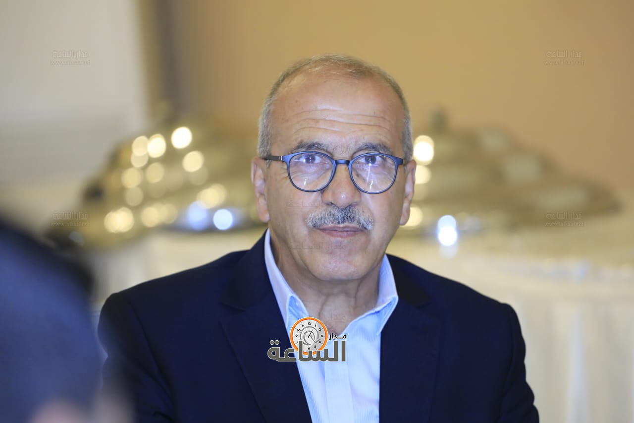 Madar Al-Saa Images 0.3506580836836011