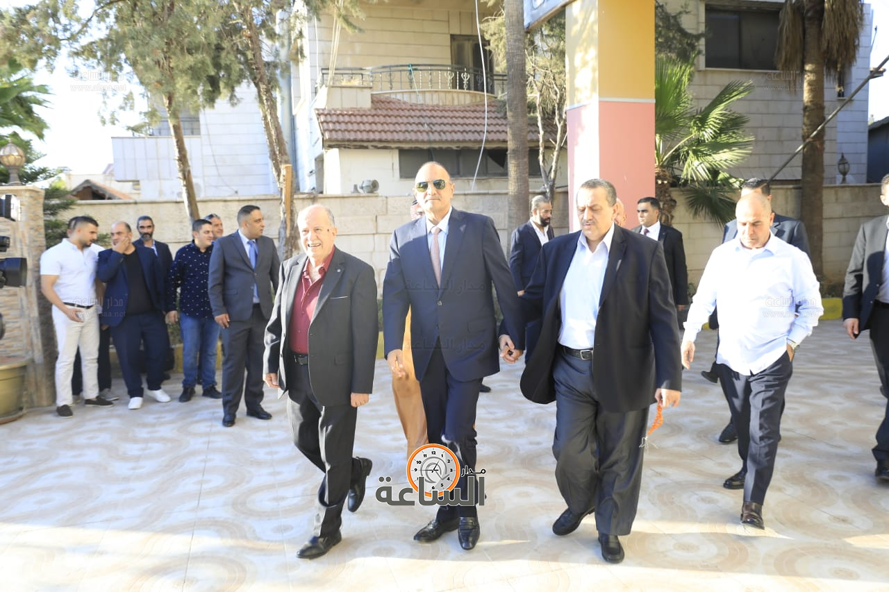 Madar Al-Saa Images 0.9560065384110769