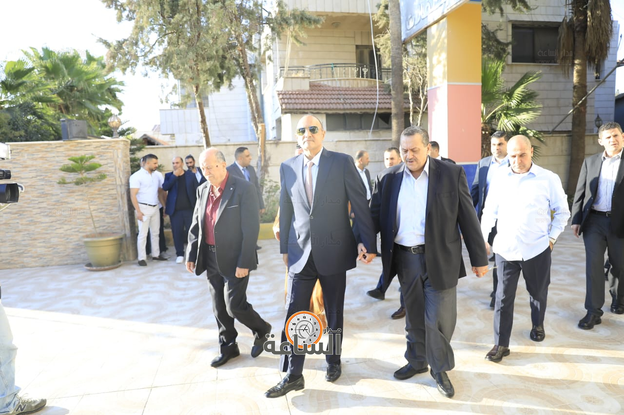 Madar Al-Saa Images 0.5401079558805805