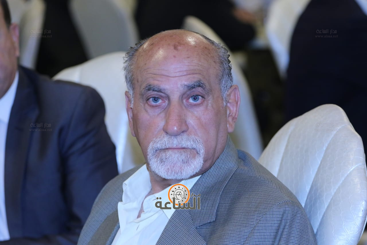 Madar Al-Saa Images 0.08021422094293518