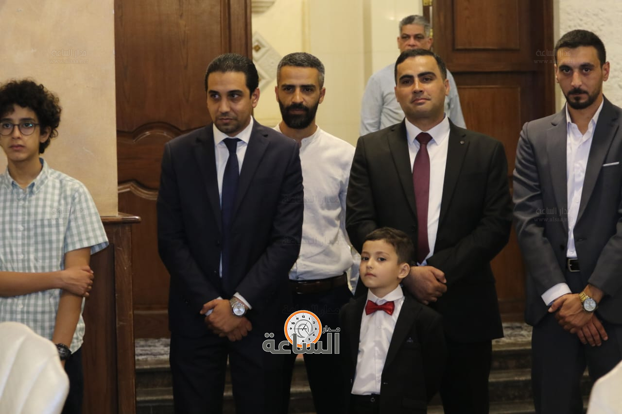 Madar Al-Saa Images 0.16886446266811472