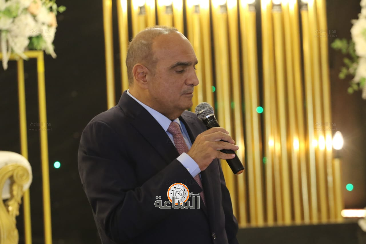 Madar Al-Saa Images 0.4874756287256087