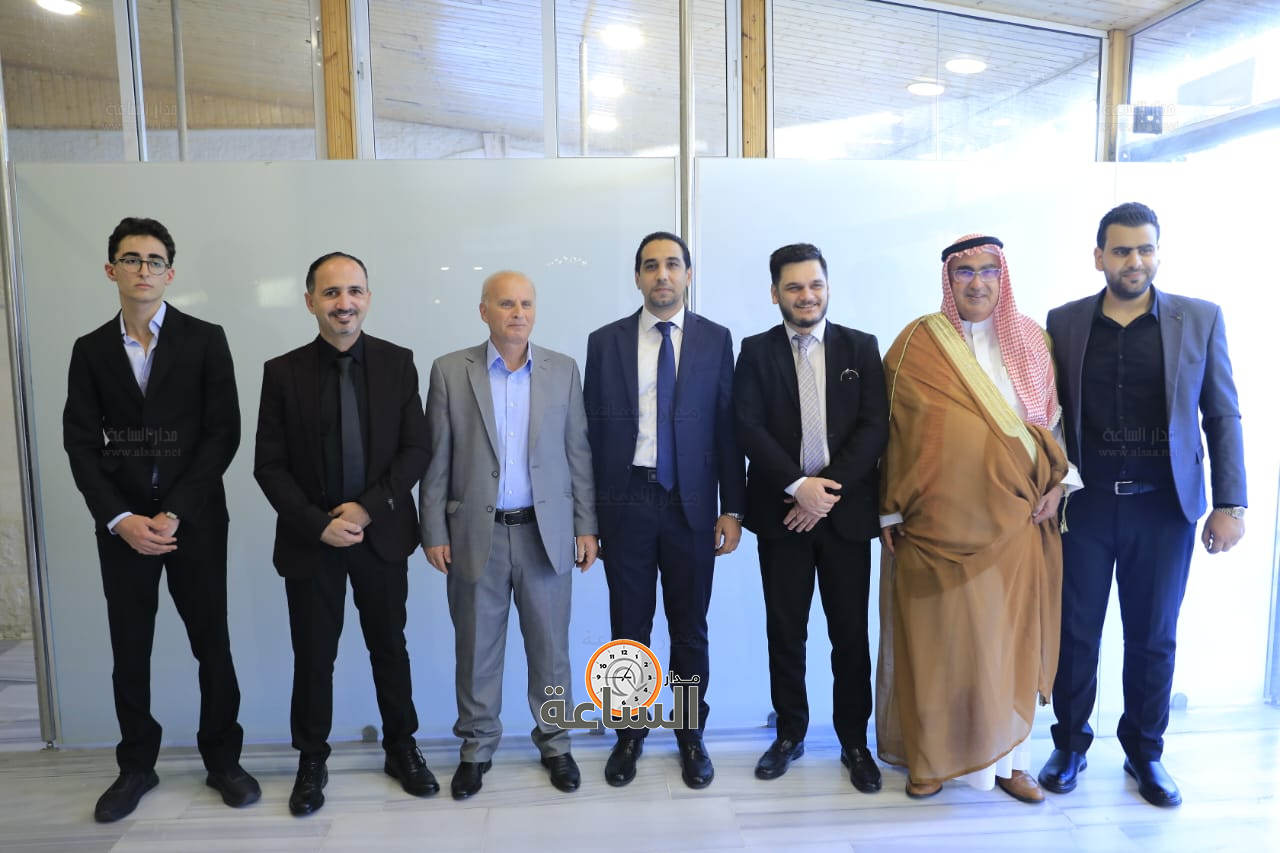 Madar Al-Saa Images 0.08020816202332492