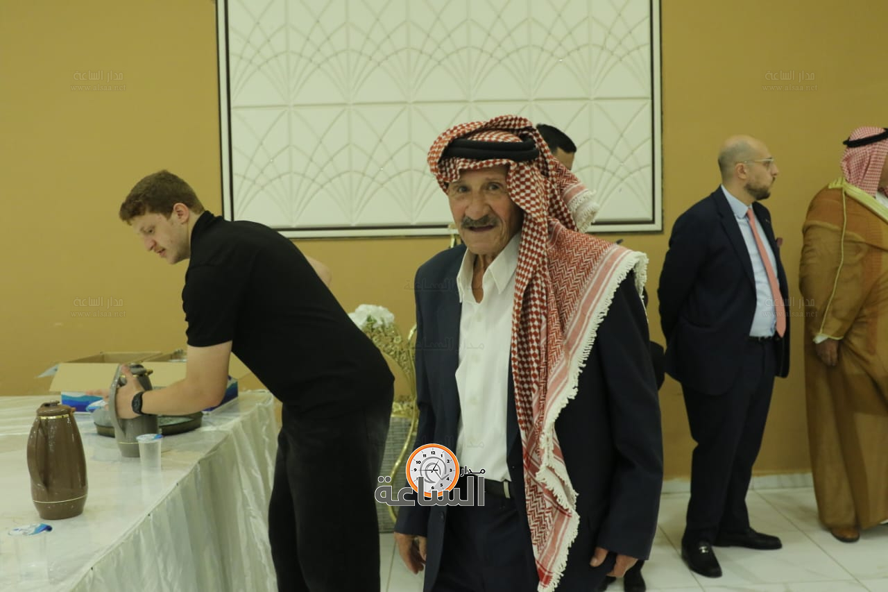 Madar Al-Saa Images 0.0017263613678818457