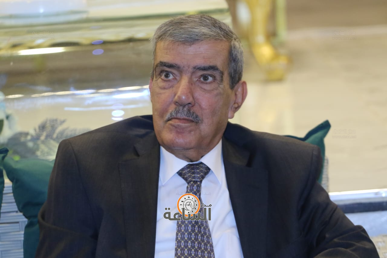 Madar Al-Saa Images 0.8038639023749252