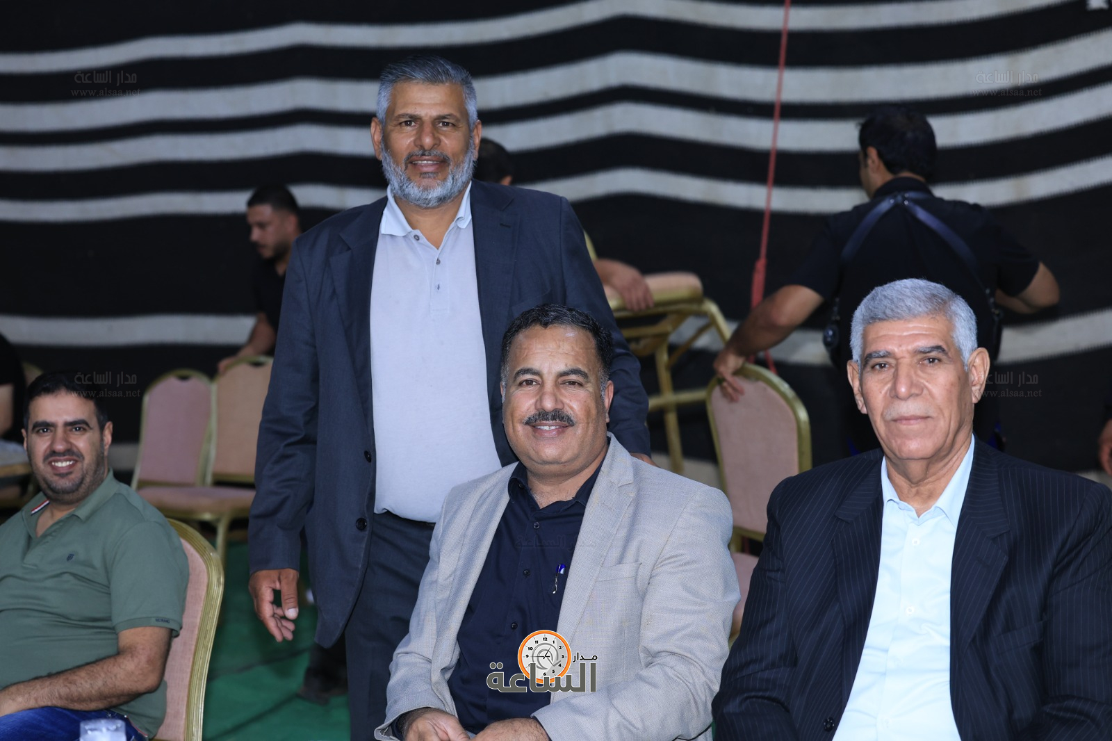 Madar Al-Saa Images 0.41239337246464725