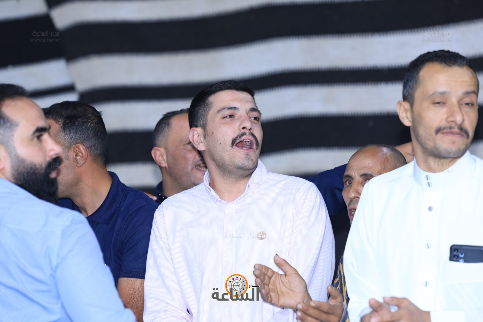 Madar Al-Saa Images 0.09923484287638784