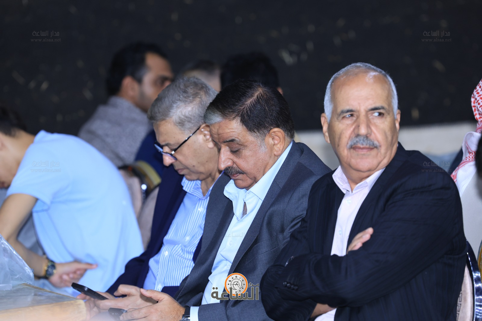 Madar Al-Saa Images 0.8541025521570226