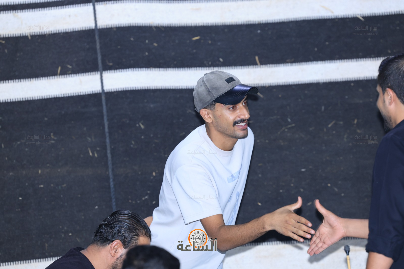 Madar Al-Saa Images 0.33272142191786147