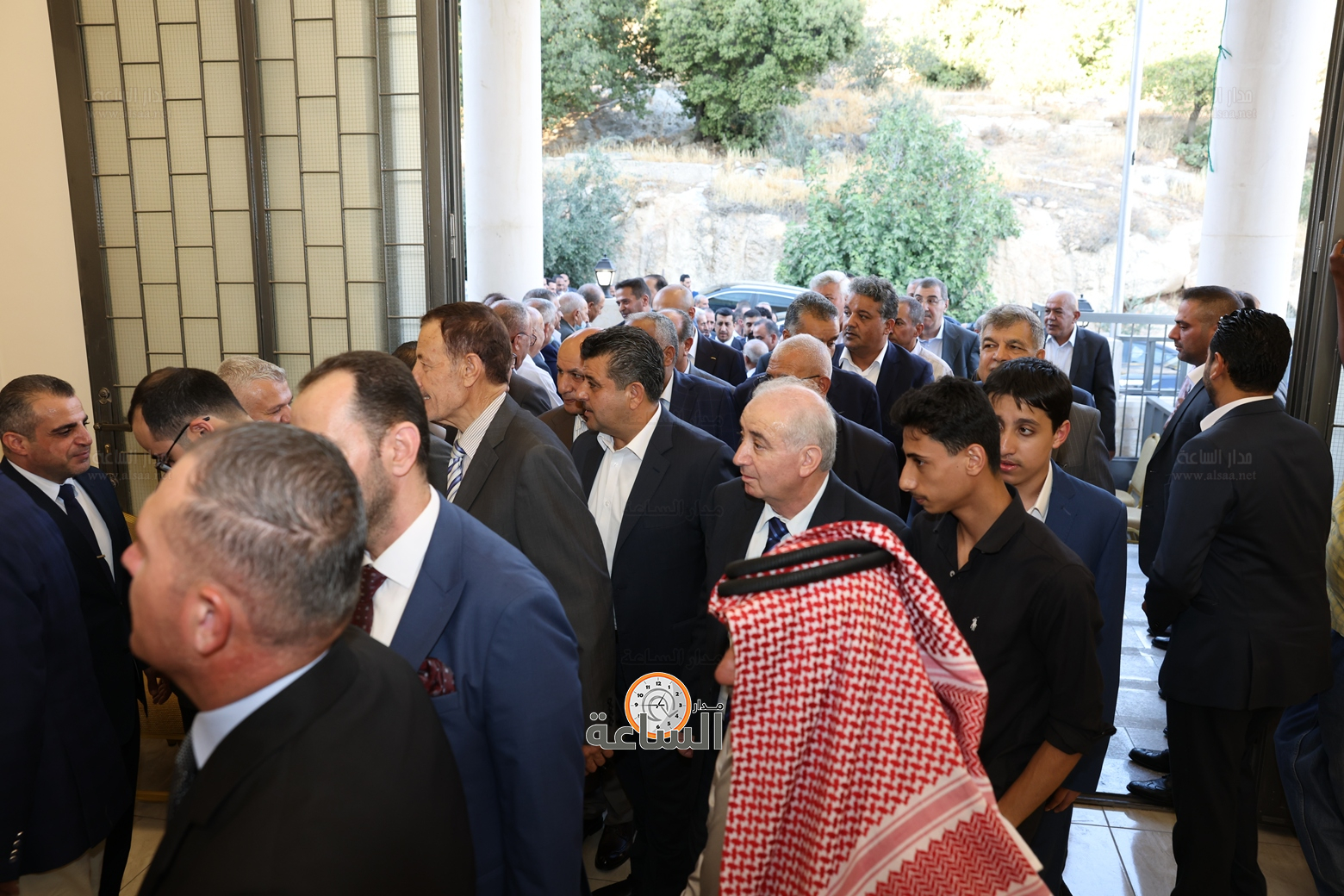 Madar Al-Saa Images 0.3736851893327586