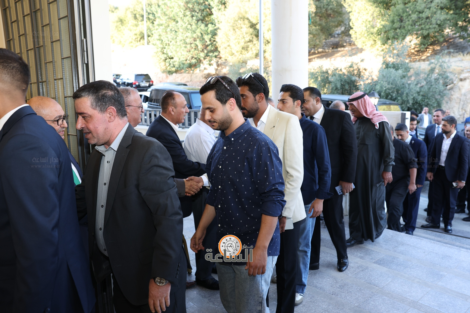 Madar Al-Saa Images 0.9048352556234535