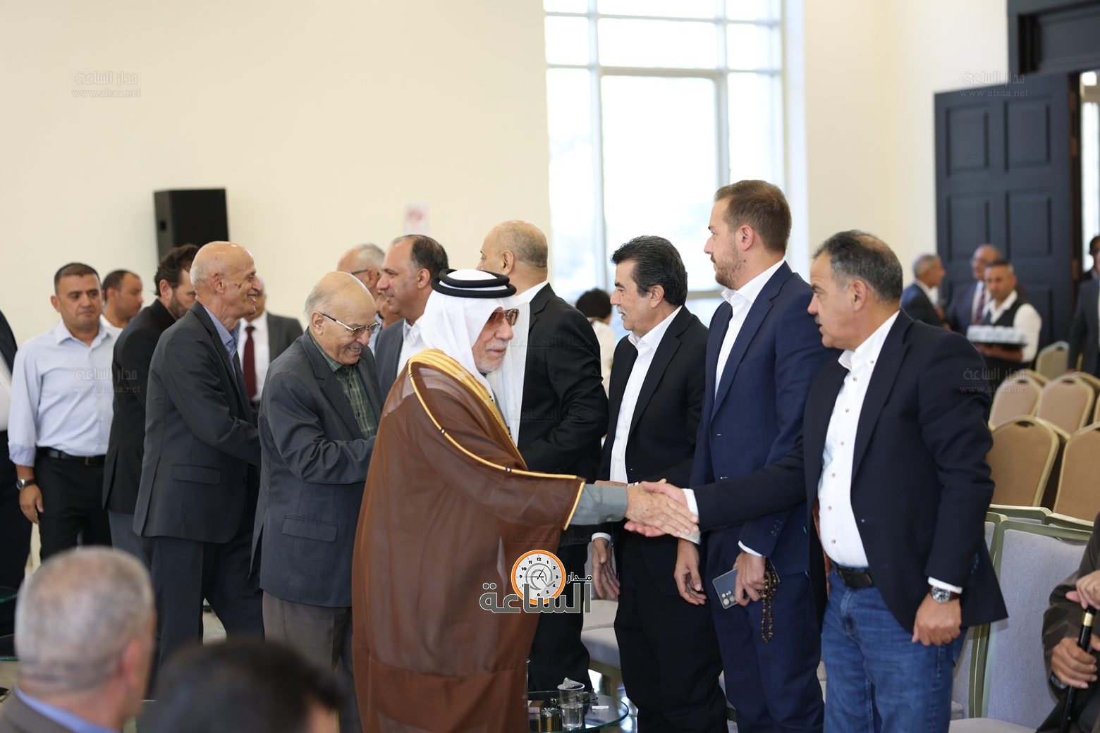 Madar Al-Saa Images 0.9863015383995399