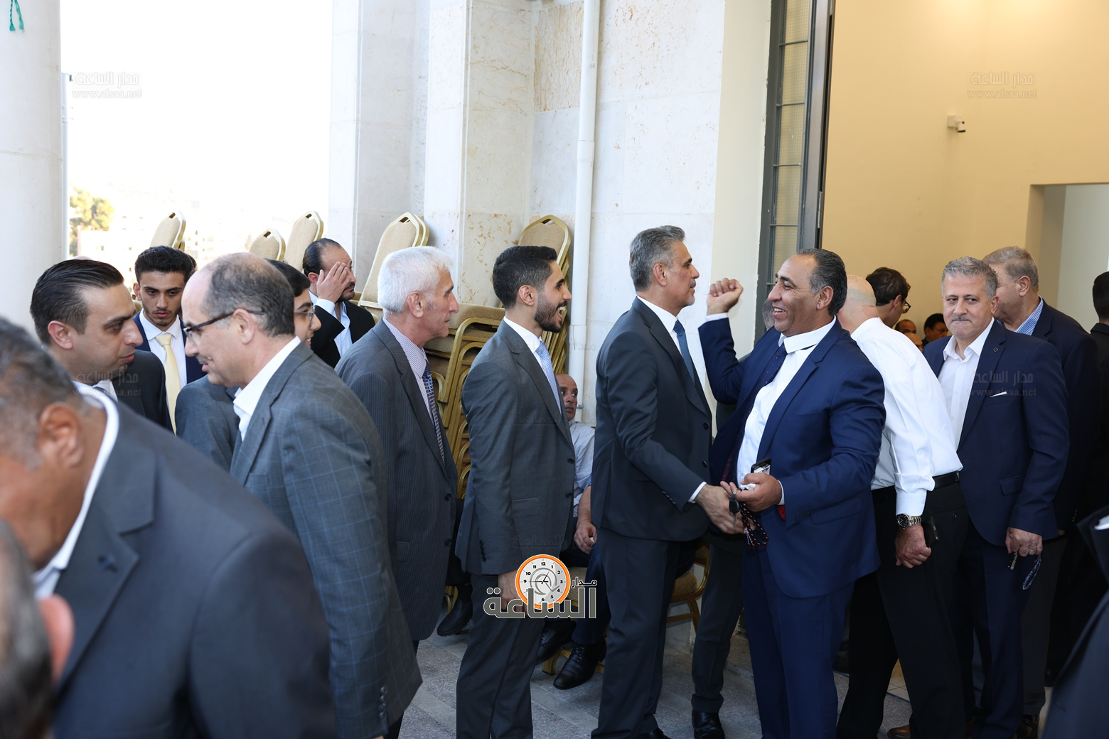 Madar Al-Saa Images 0.04337287070722684