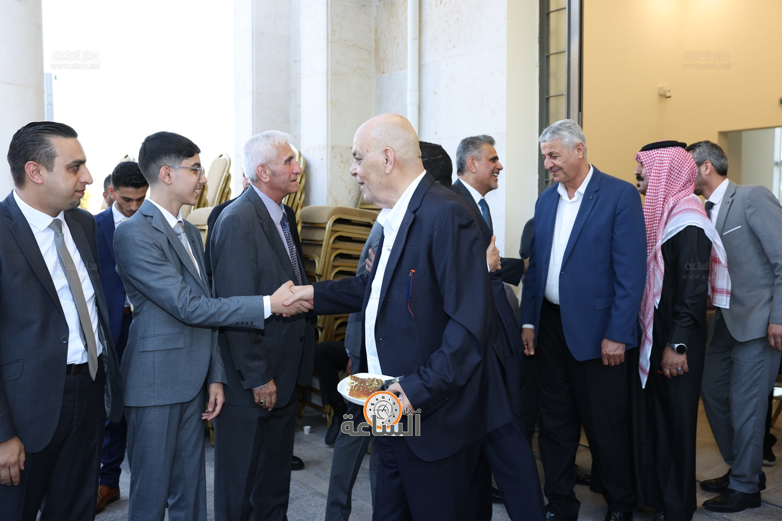 Madar Al-Saa Images 0.8351251729019697