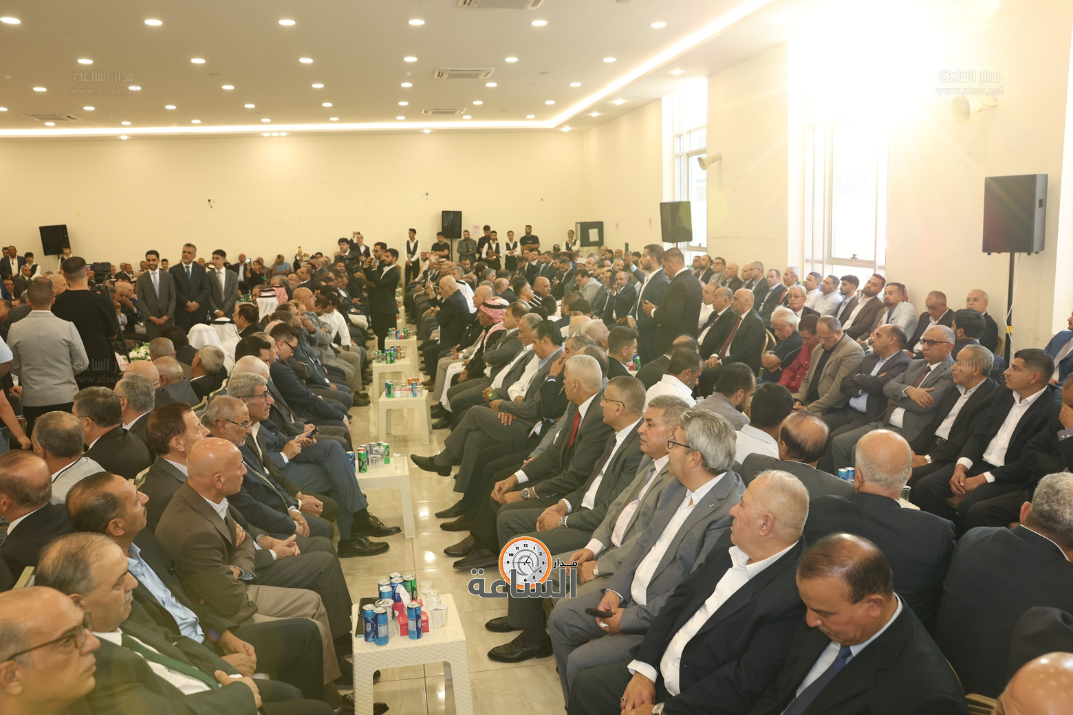 Madar Al-Saa Images 0.5720121395048039