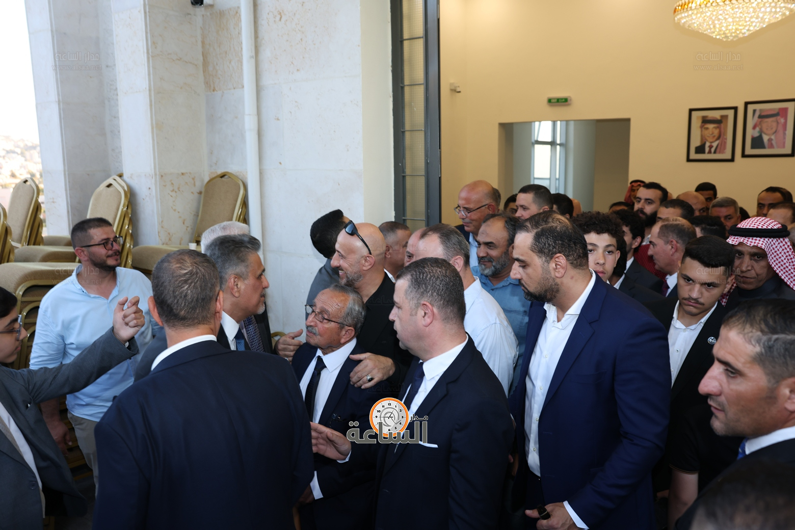 Madar Al-Saa Images 0.9796030466007661