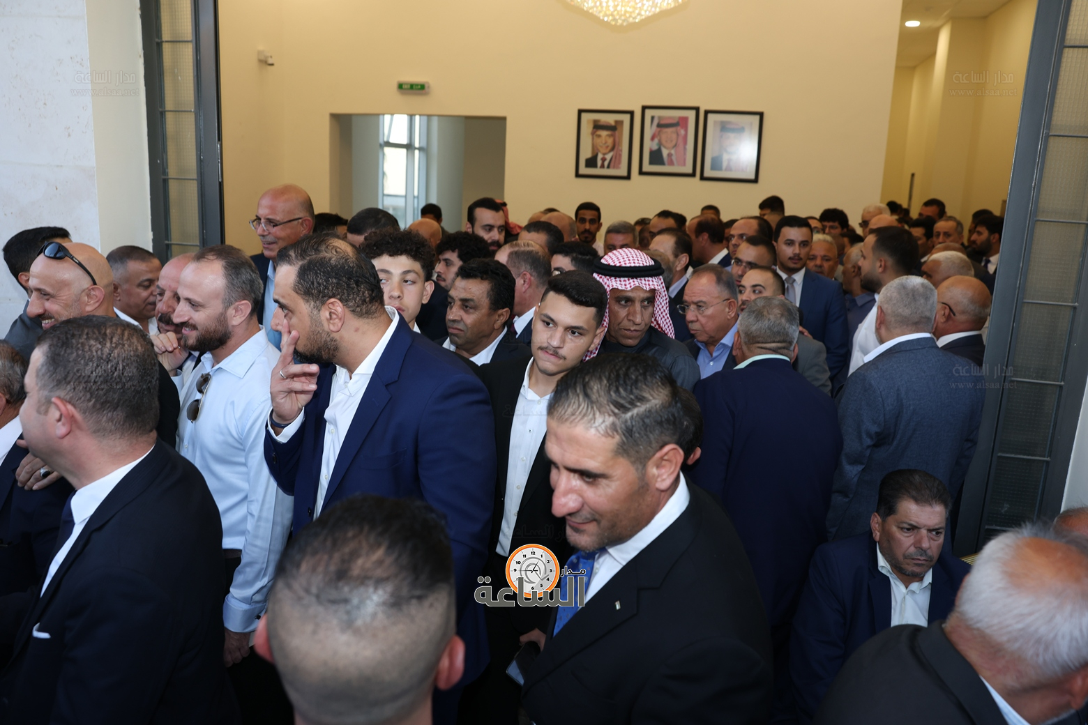 Madar Al-Saa Images 0.9145951010259703