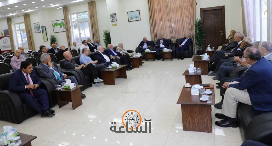 Madar Al-Saa Images 0.9643137770817256