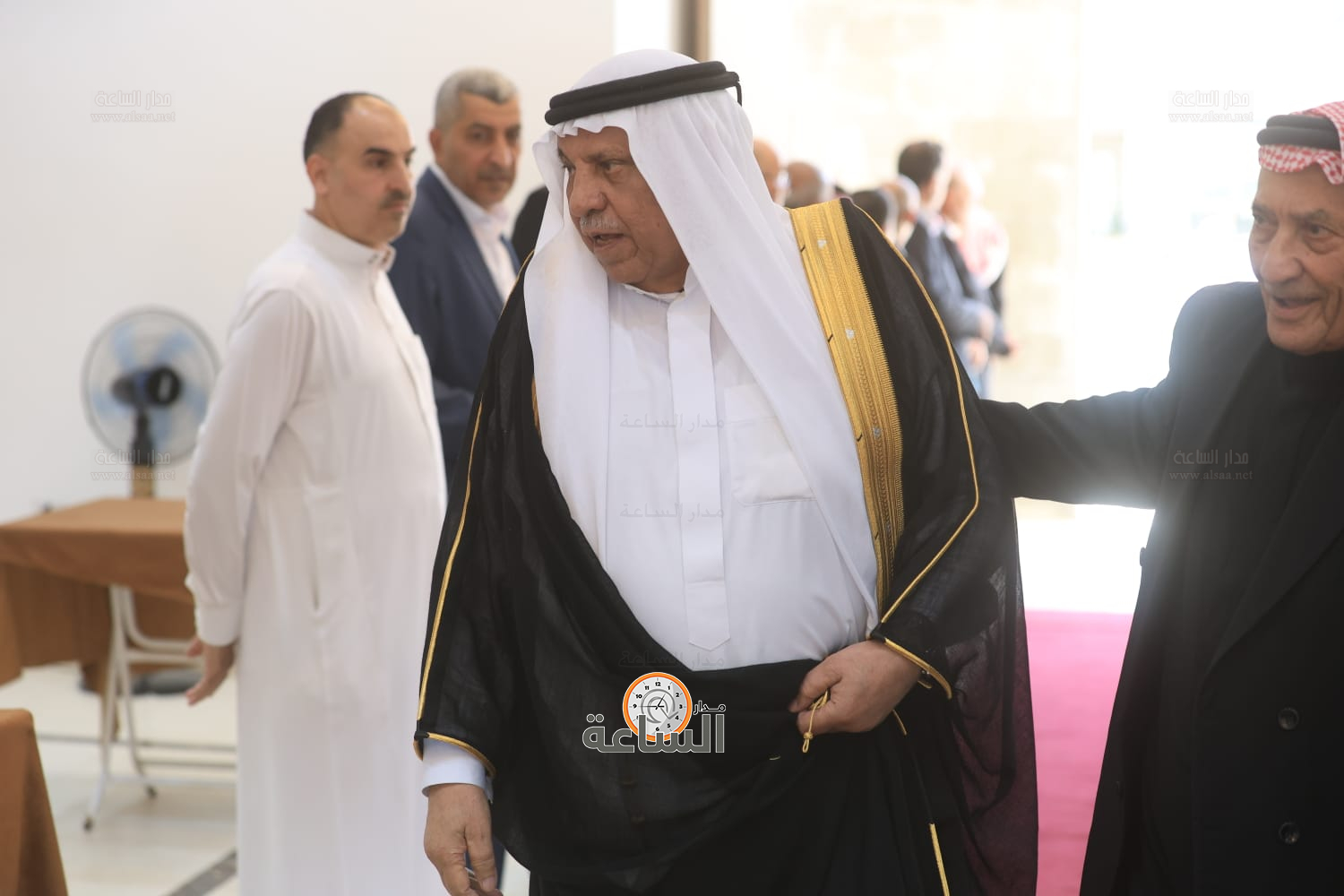 Madar Al-Saa Images 0.6687420706010893