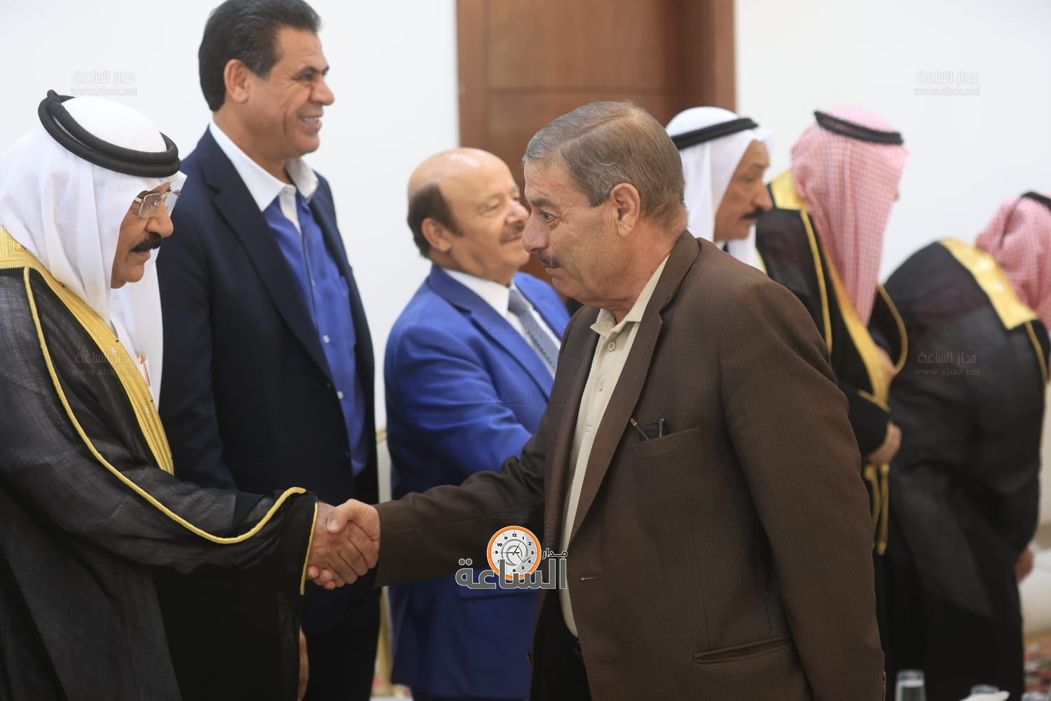 Madar Al-Saa Images 0.1290948533386338