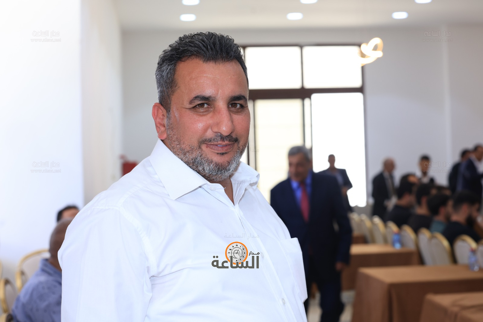 Madar Al-Saa Images 0.38018365848310187